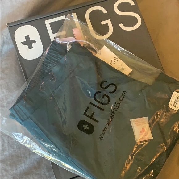 Figs Caribbean Blue Yola Skinny Scrub Pant - Picture 8 of 8